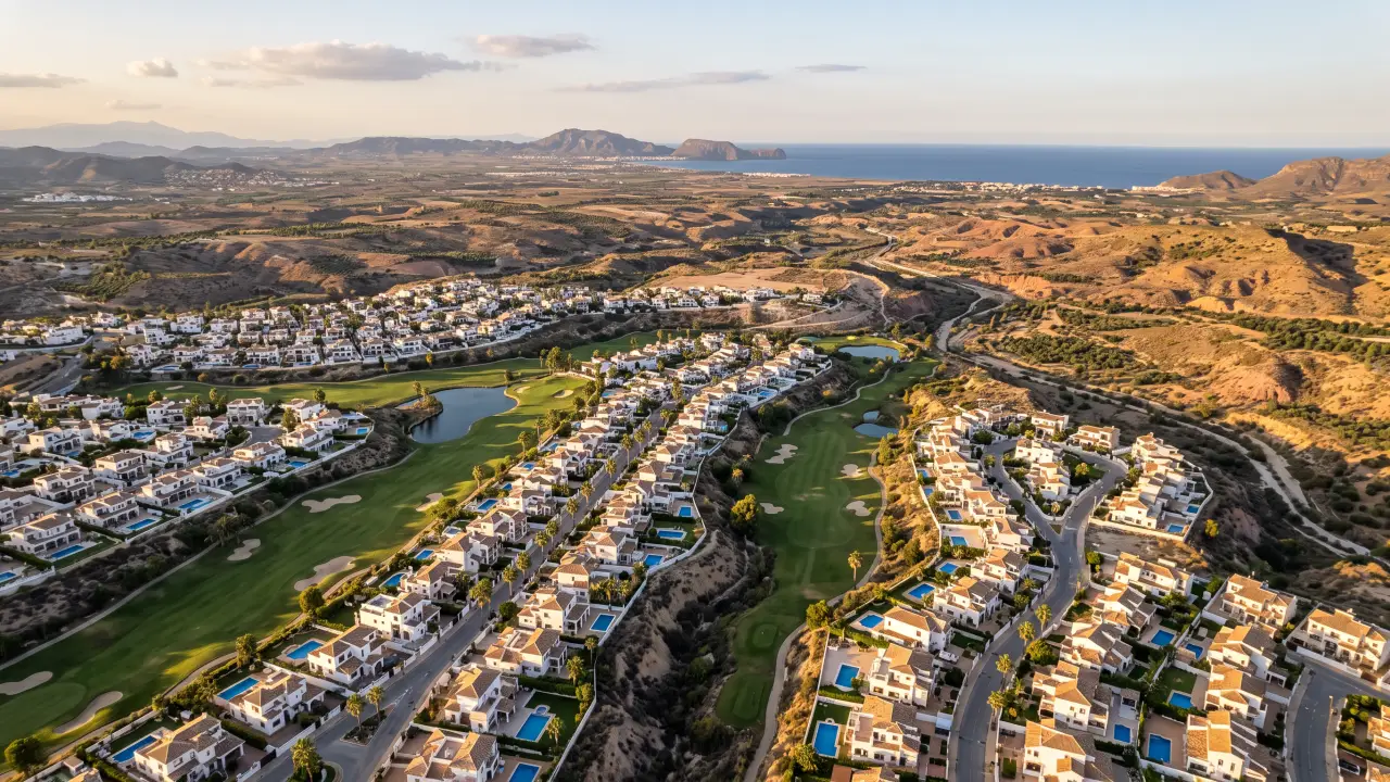 Vue aérienne de Camposol Golf sur la côte espagnole